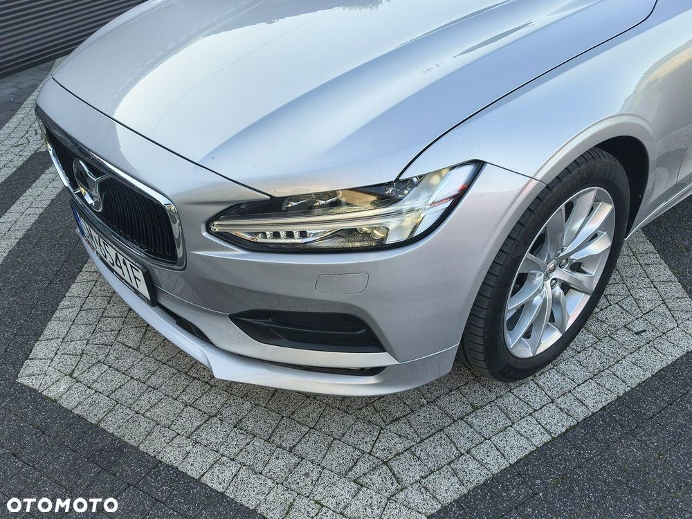 Volvo V90 D3 Momentum - 33