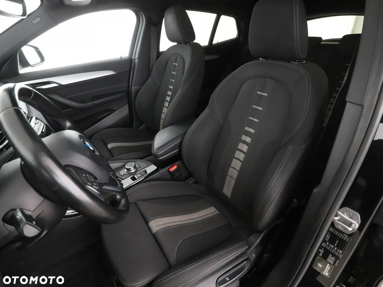BMW X2 - 13