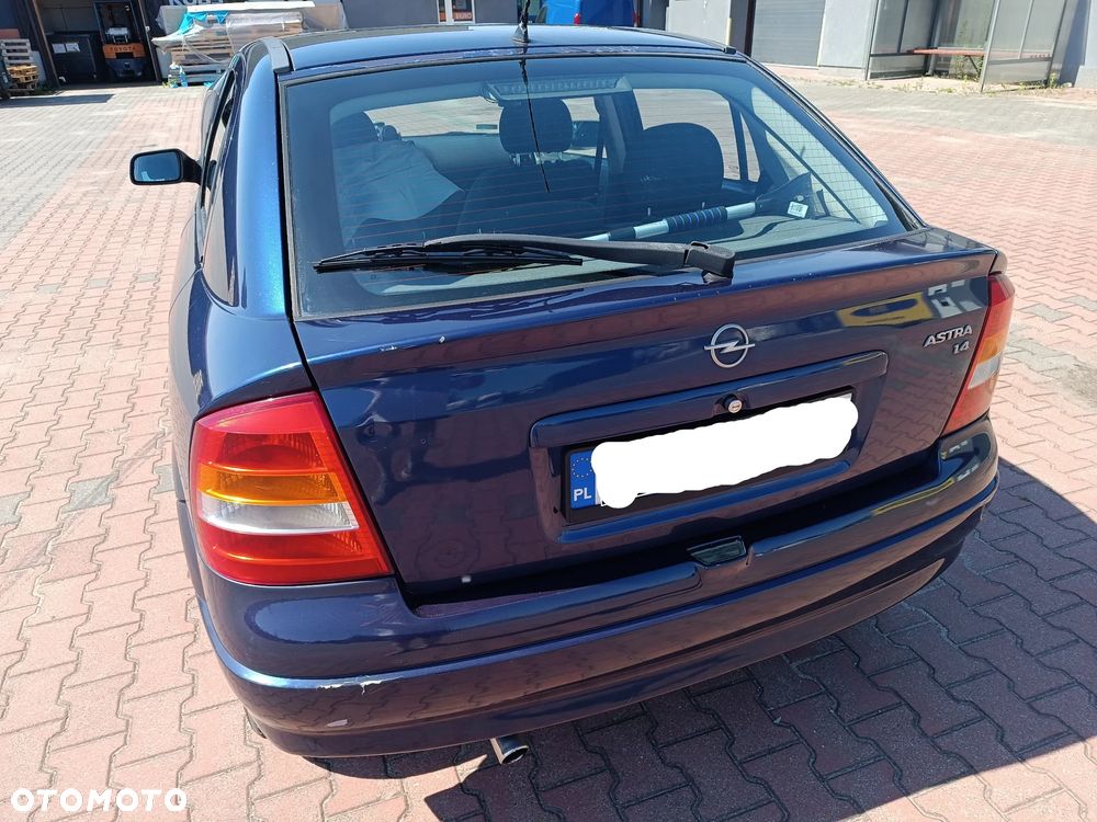 Opel Astra 1.4 Club - 3
