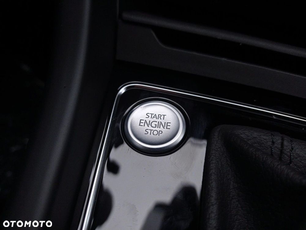 Volkswagen Touran 1.5 TSI EVO Highline DSG - 40