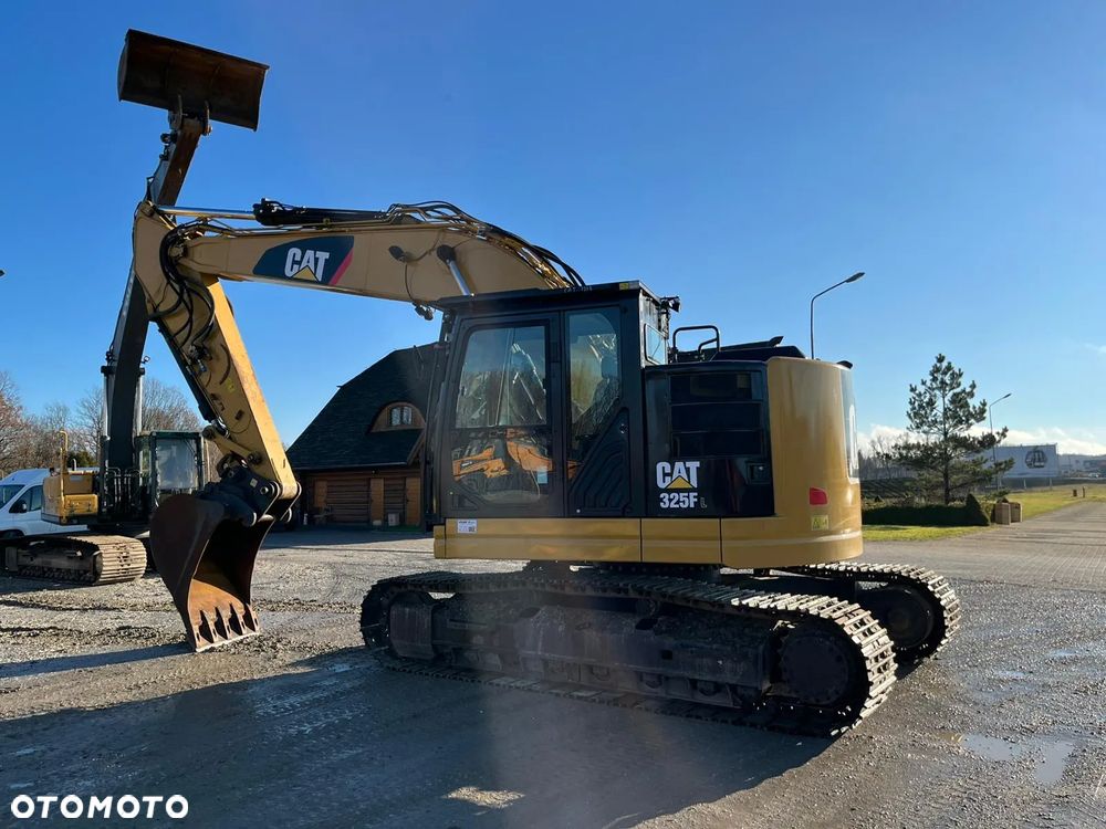 Caterpillar 325FLCR - 34
