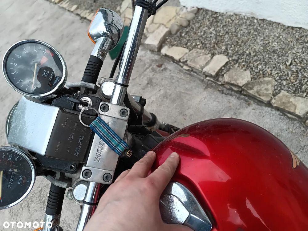 Honda VT - 8