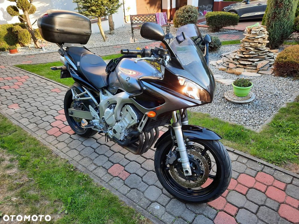 Yamaha FZ6 - 13