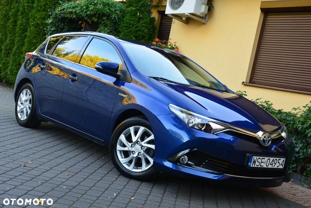 Toyota Auris 1.8 HSD Prestige - 20