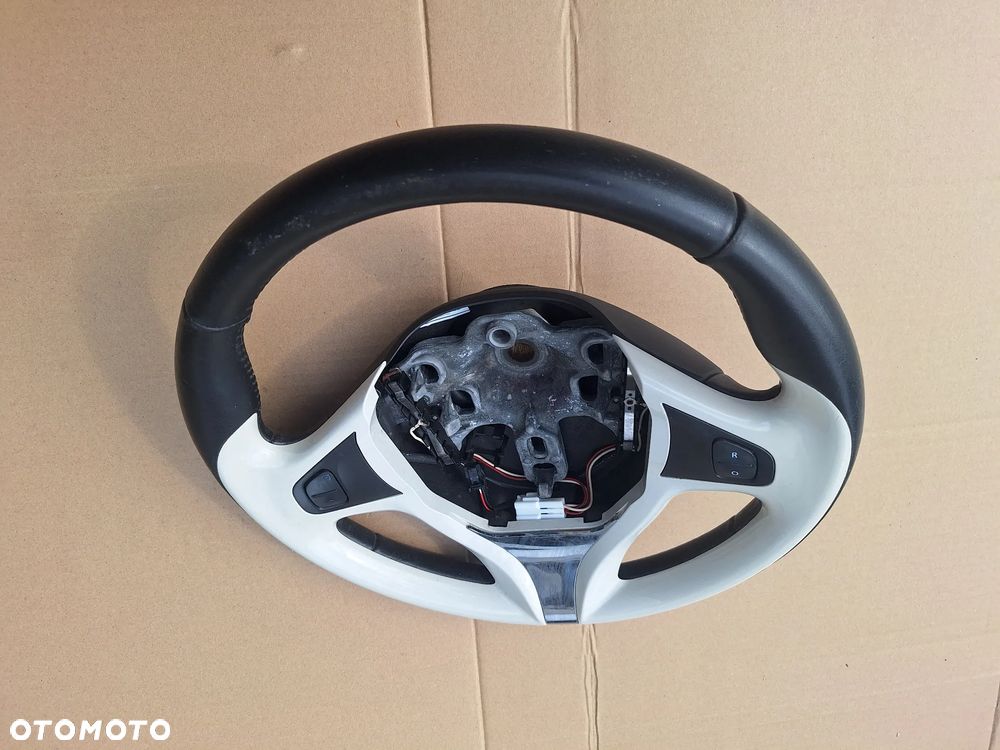 KIEROWNICA RENAULT CAPTUR 1 - 2