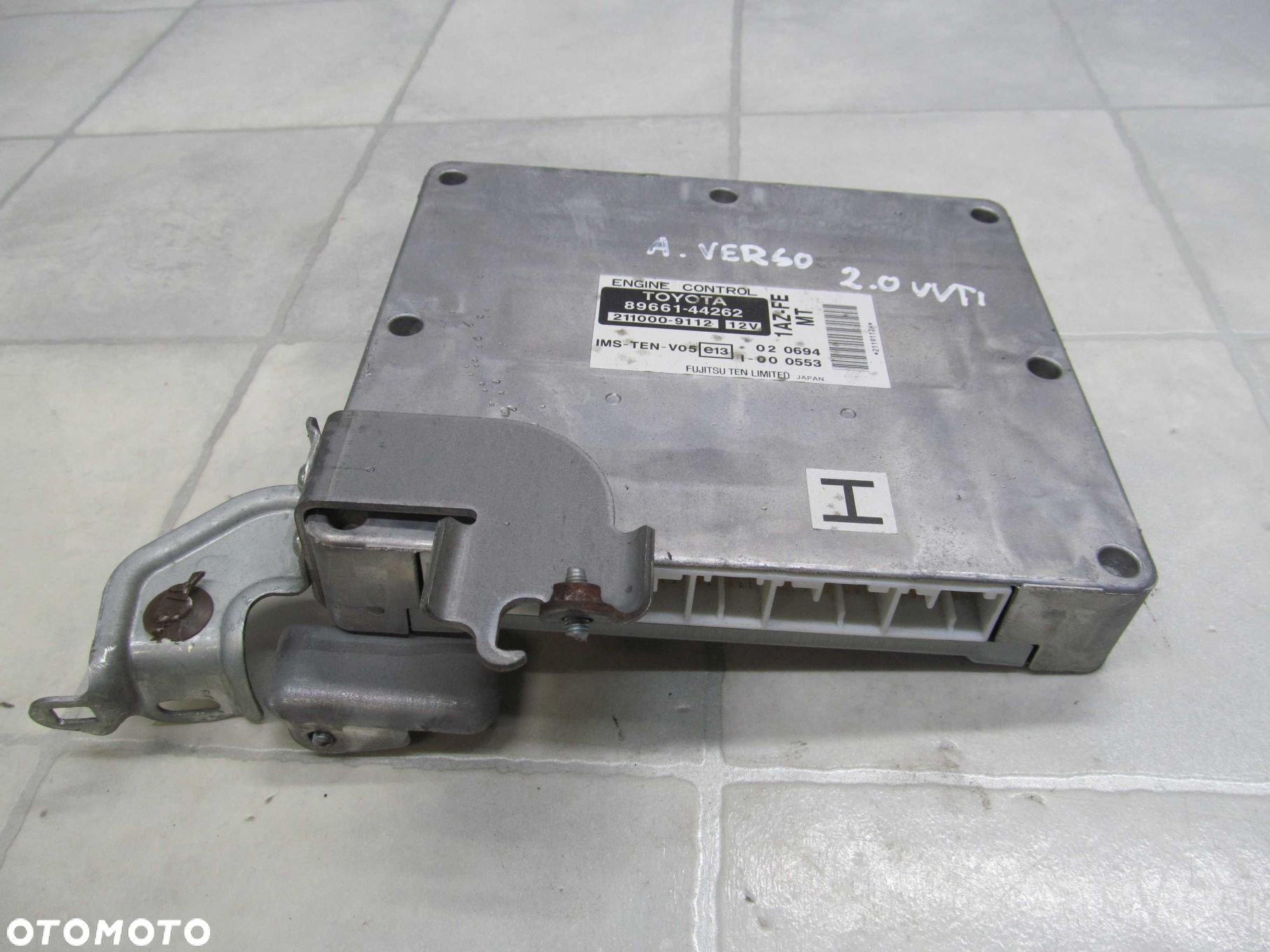 TOYOTA AVENSIS 2.0 KOMPUTER STEROWNIK 89661-44262 - 1