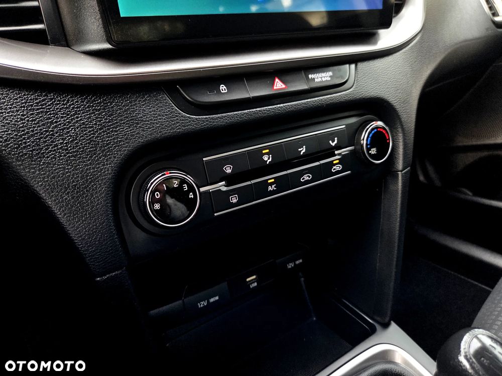 Kia Ceed 1.0 T-GDI M - 34