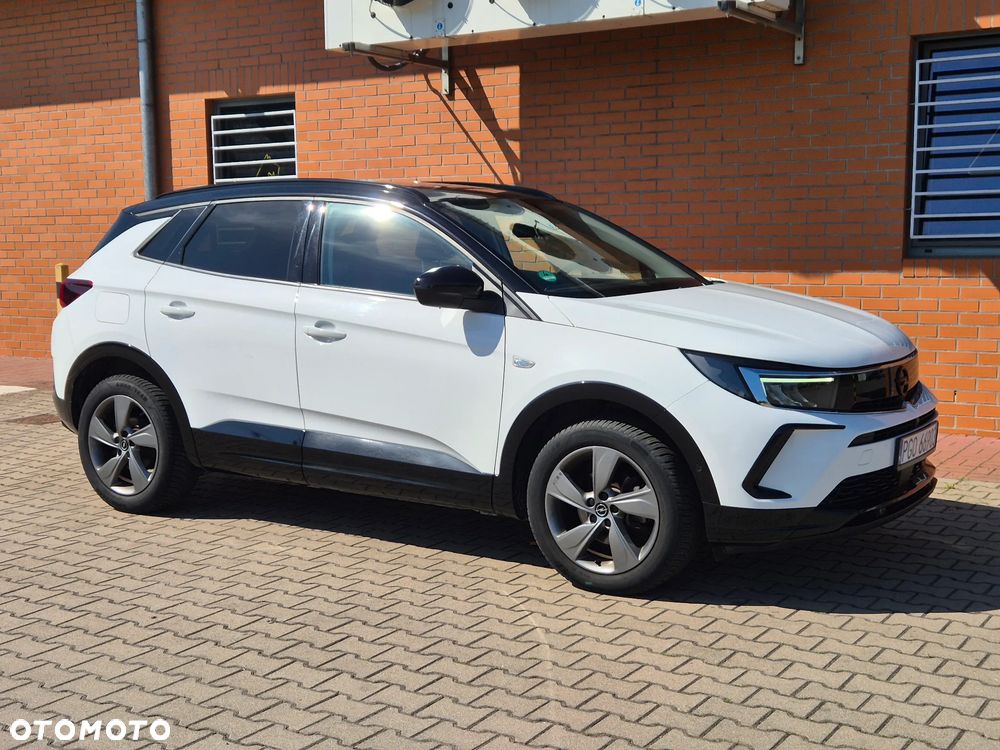 Opel Grandland 1.2 T GS Line S&S - 4