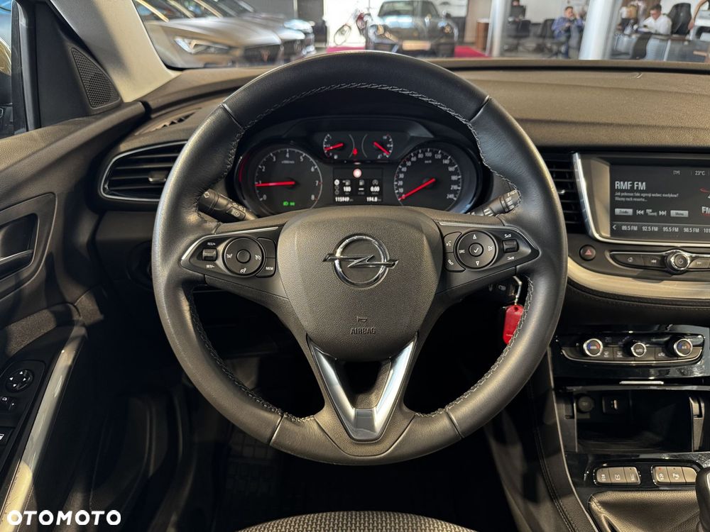 Opel Grandland X - 17