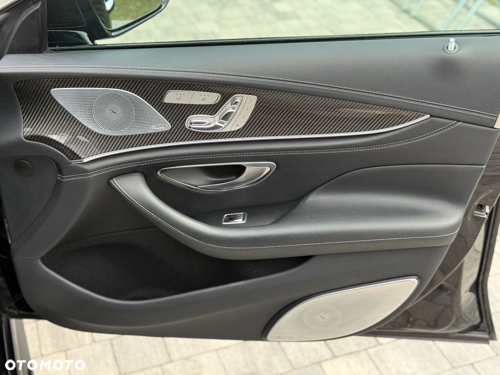 Mercedes-Benz AMG GT 53 4Matic+ Coupe Speedshift TCT 9G - 35