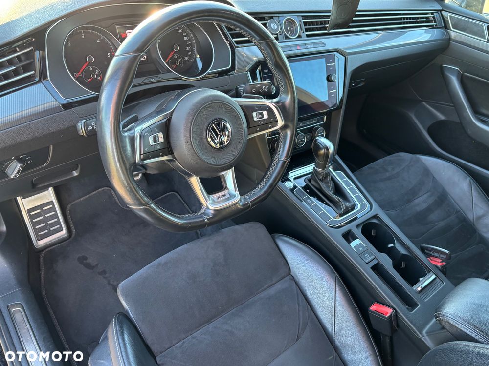 Volkswagen Arteon 2.0 TDI SCR R-Line DSG - 17