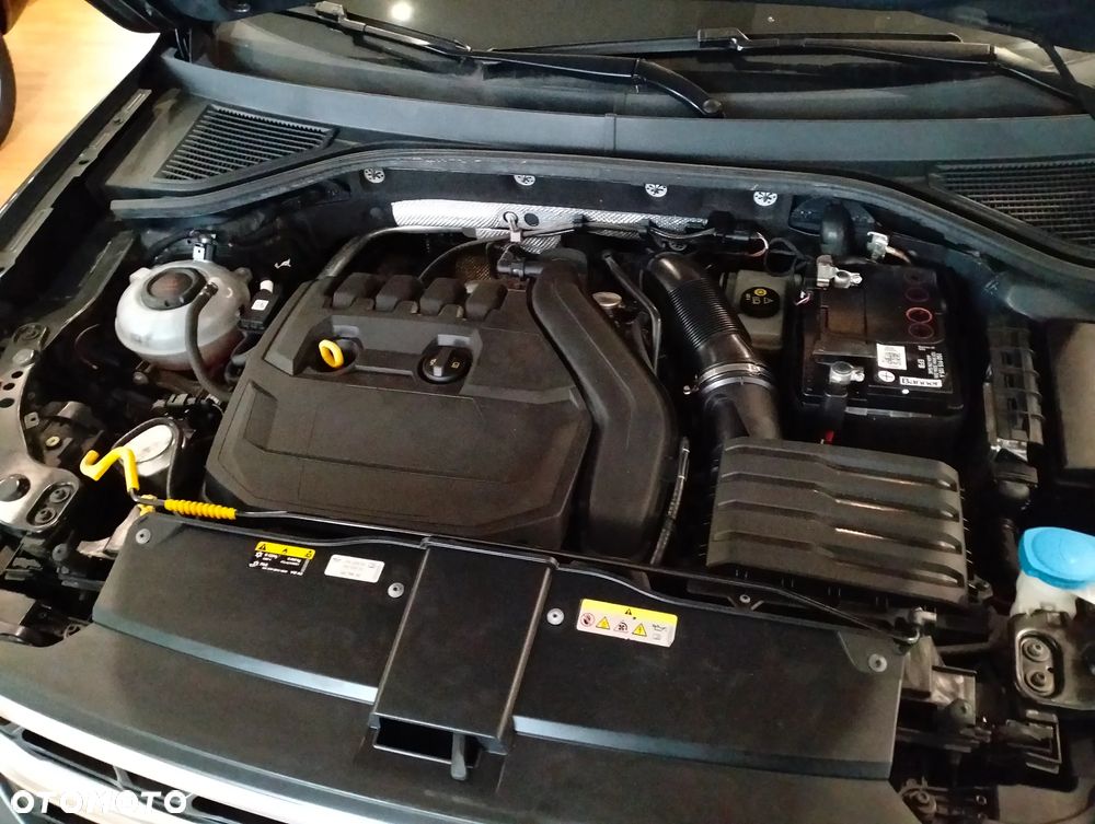 Volkswagen T-Roc 1.5 TSI R-Line DSG - 20