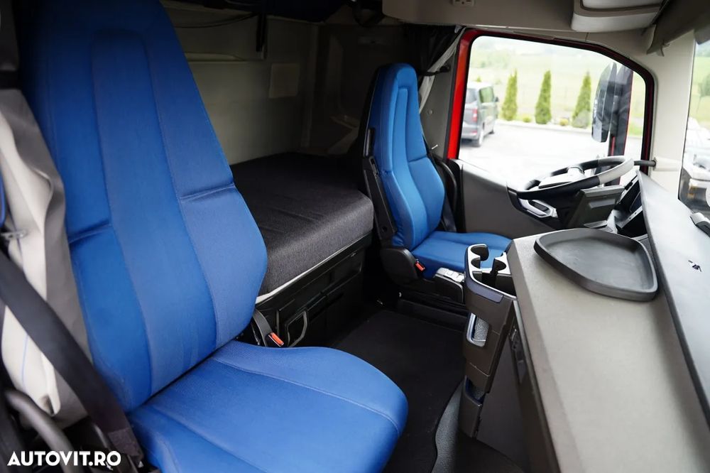 Volvo FH 460 / 7.4 M CORTINĂ / I-SAVE / I-PARK COOL / PUNTE RIDICATĂ / DIRECȚIE / CORTINĂ RANFORSATĂ - 35