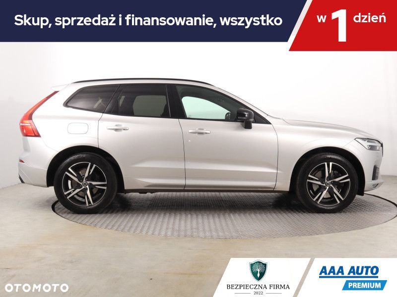 Volvo XC 60 - 8