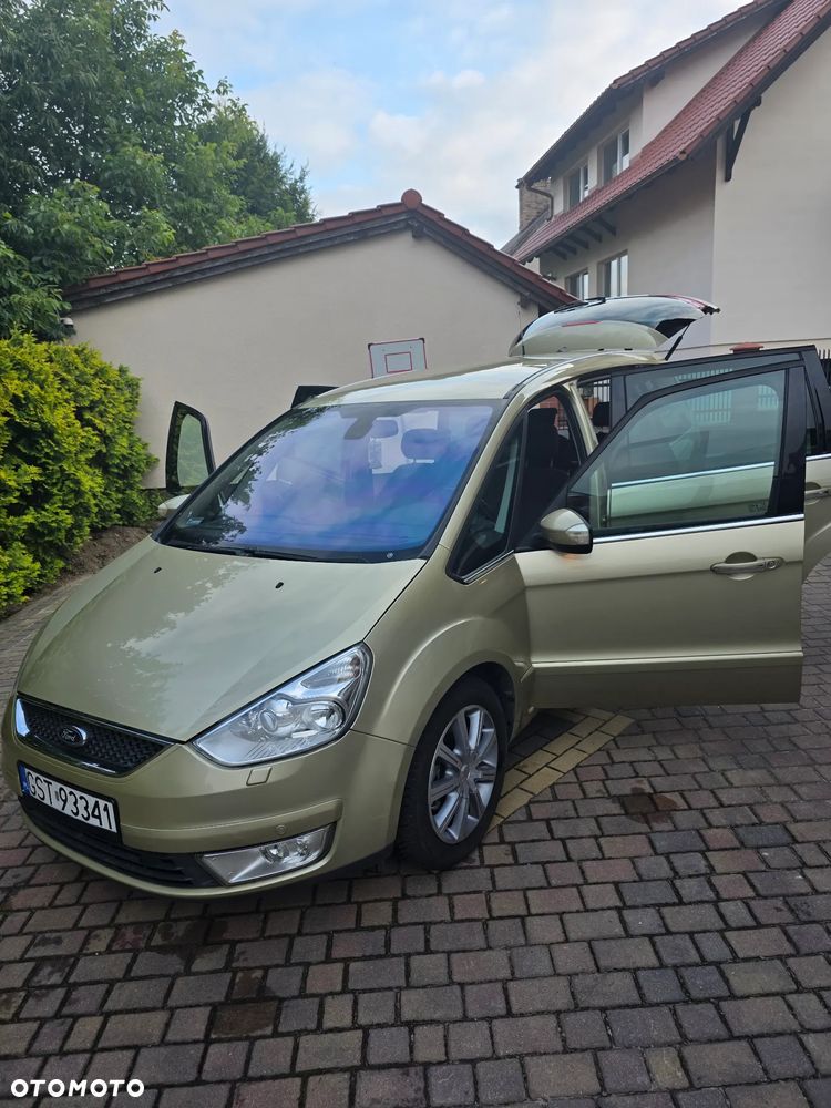Ford Galaxy 2.0 TDCi Ghia - 7