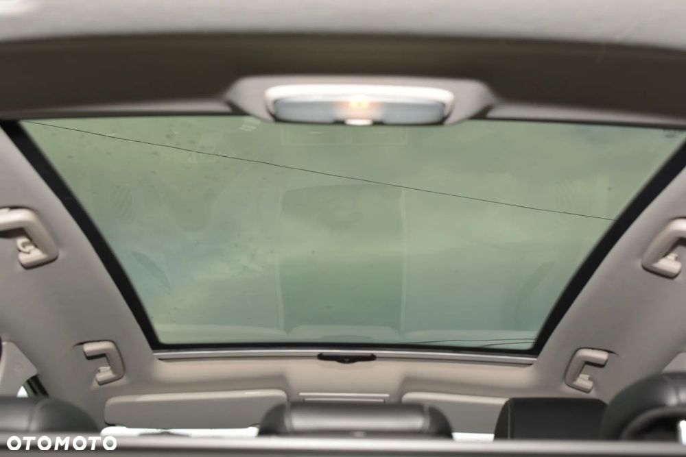 Ford Kuga 2.0 TDCi 4WD Titanium - 10
