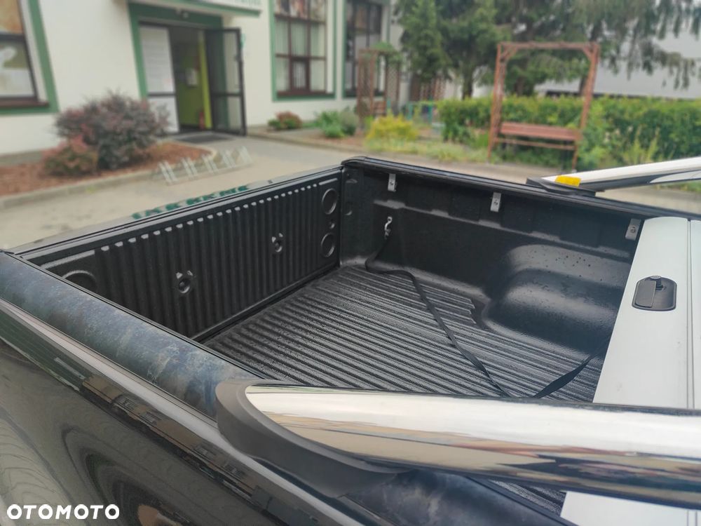 Toyota Hilux 2.8 D-4D Double Cab SR5 4x4 - 19