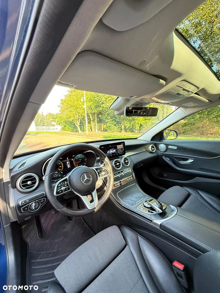Mercedes-Benz Klasa C 300 d 4MATIC 9G-TRONIC - 2
