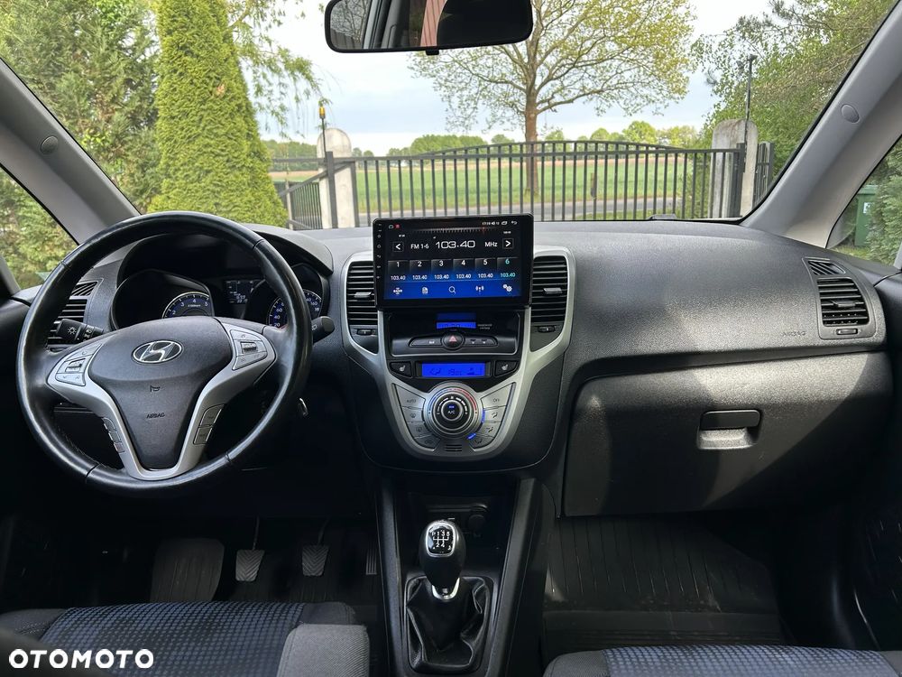 Hyundai ix20 1.4 blue Trend - 12