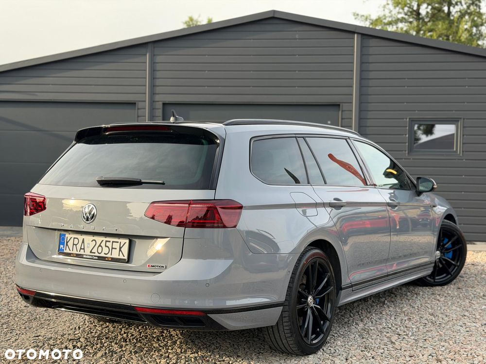 Volkswagen Passat 2.0 TDI SCR 4Motion DSG Elegance - 10