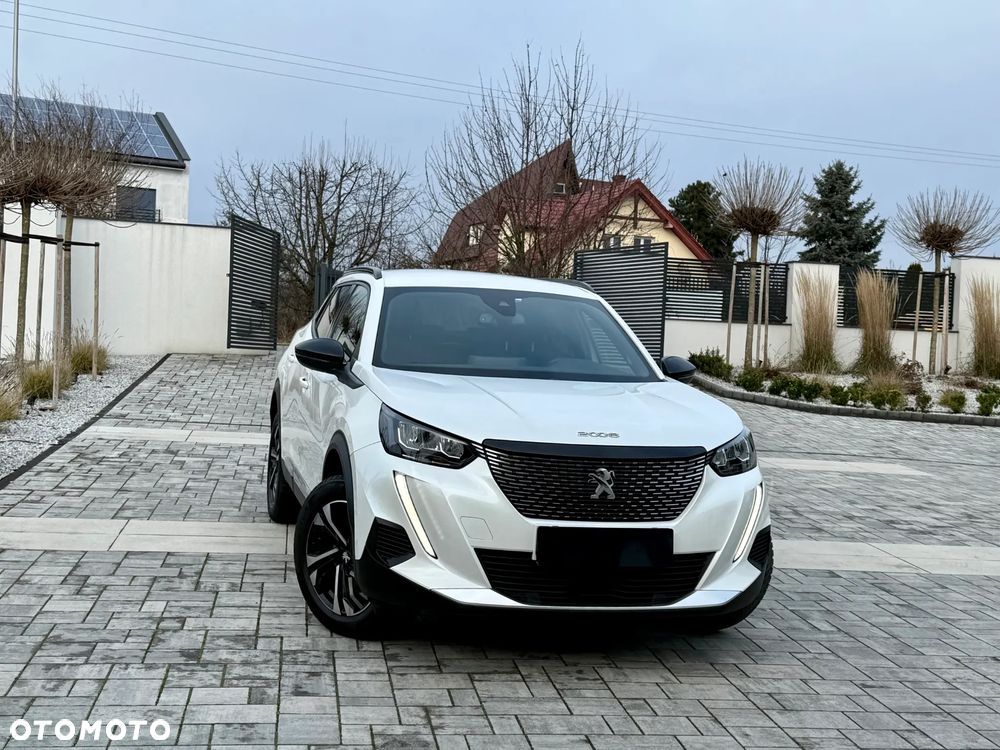 Peugeot 2008 1.5 BlueHDi Allure S&S EAT8 - 2