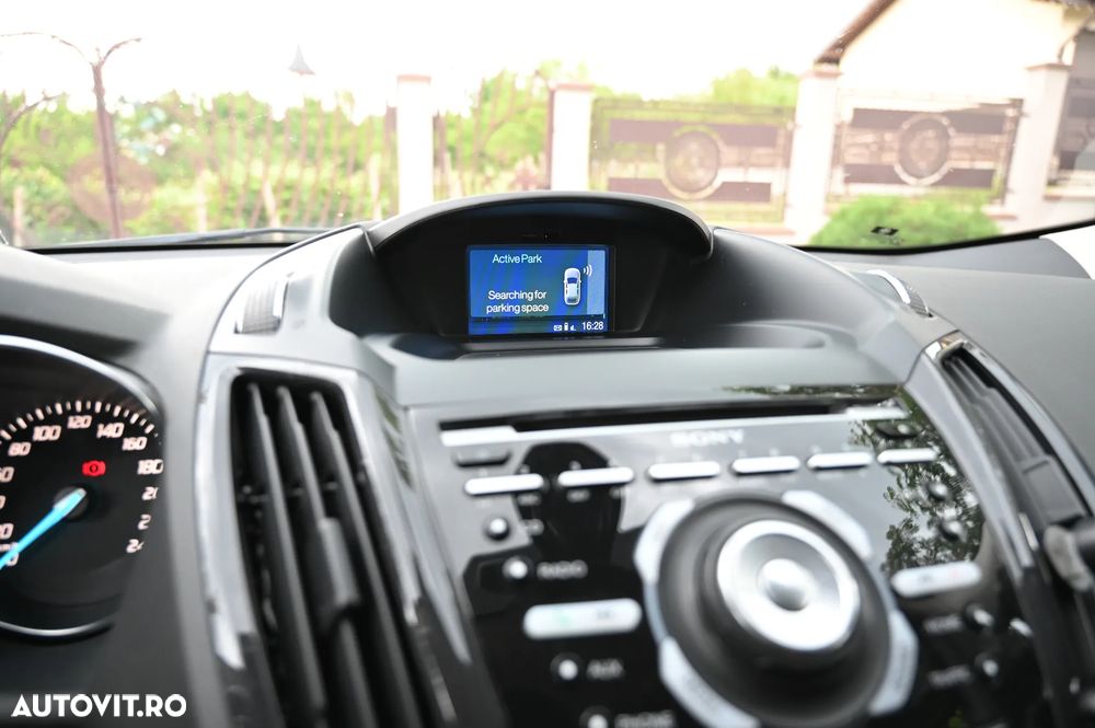 FORD Kuga 2015 — imagine 16