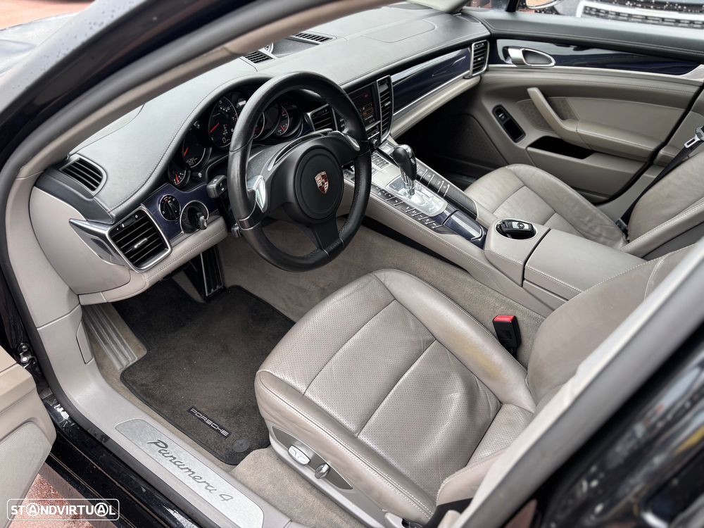 Porsche Panamera - 9