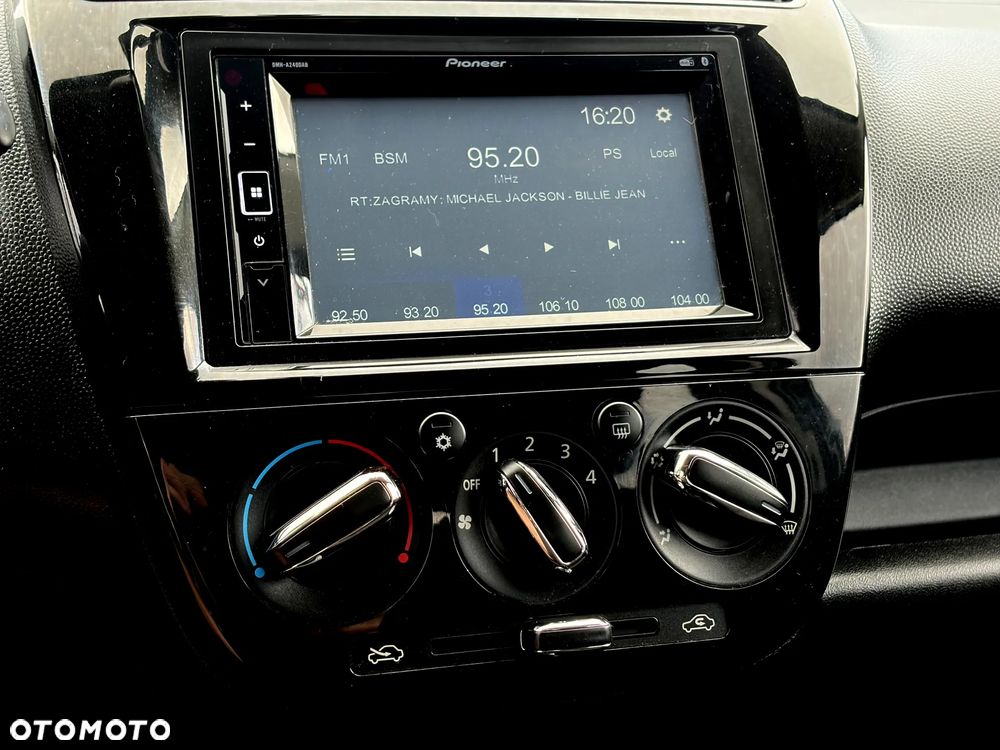 Mitsubishi Space Star 1.2 Select - 21