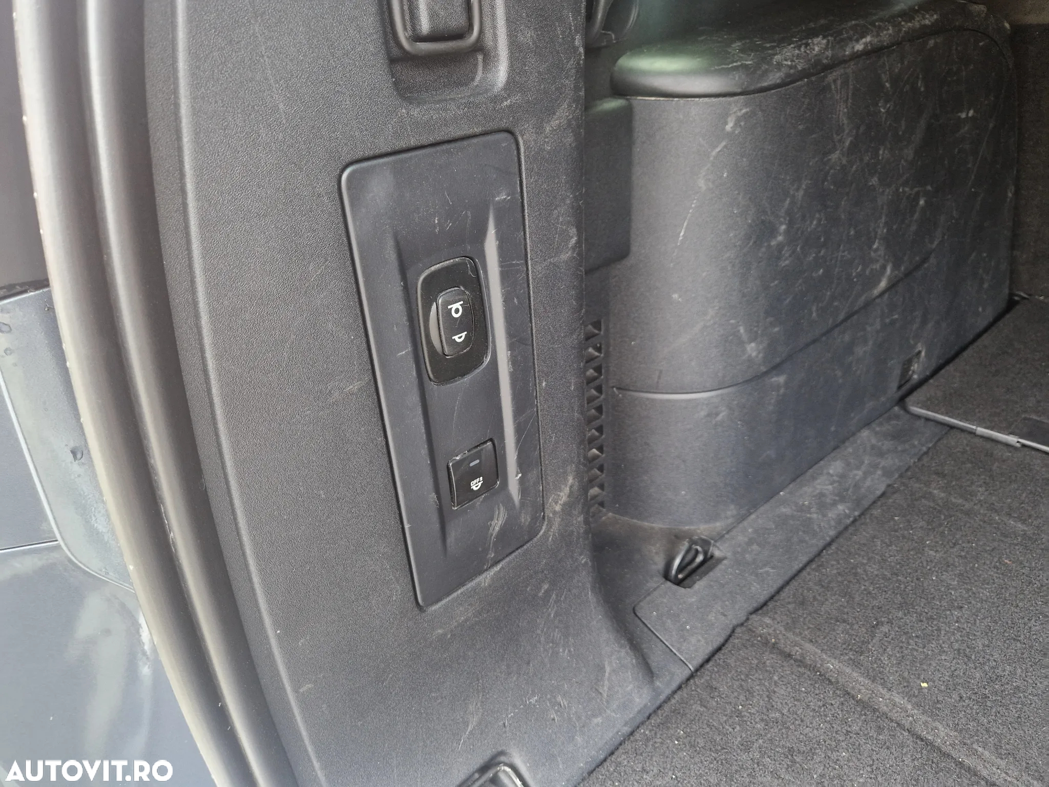 Citroën C4 Grand Picasso 2.0 HDi FAP Aut. Exclusive - 16