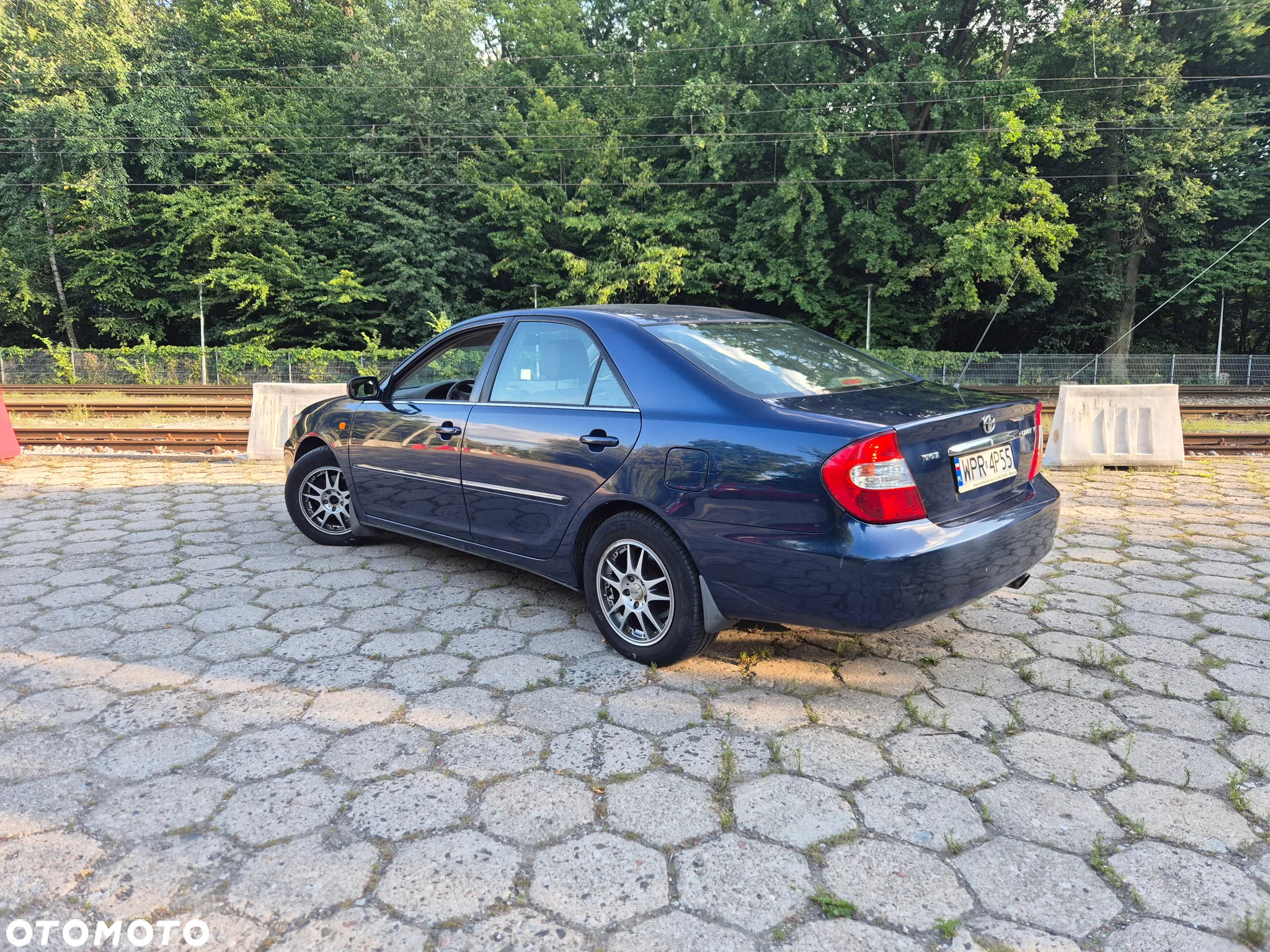 Toyota Camry 3.0 V6 - 3