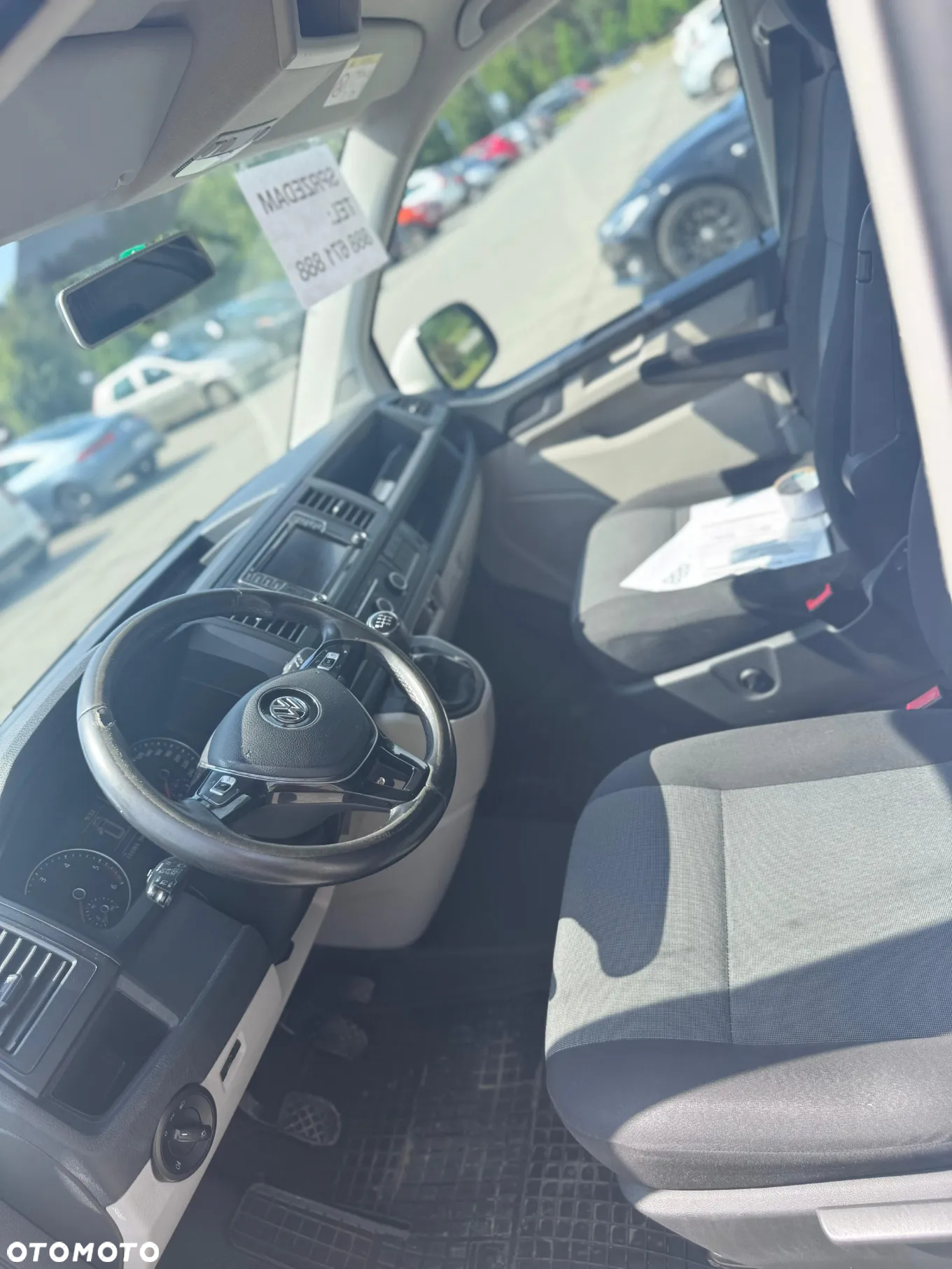 Volkswagen Transporter - 4