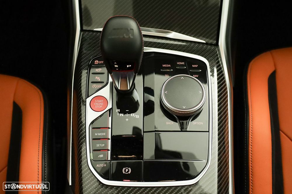 BMW M3 Competition xDrive - 17