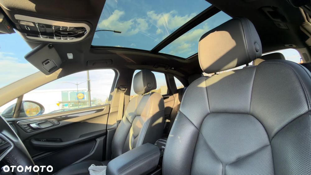 Porsche Macan - 8