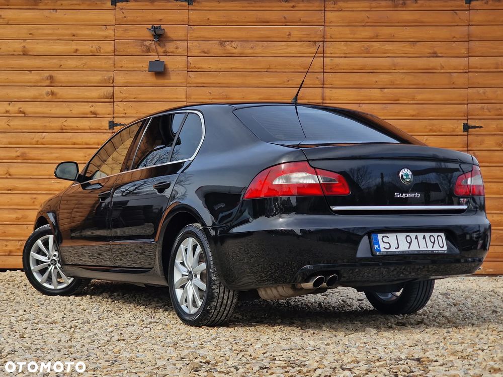 Skoda Superb - 21