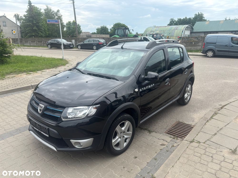 Dacia Sandero Stepway TCe 90 (S&S) Celebration - 2