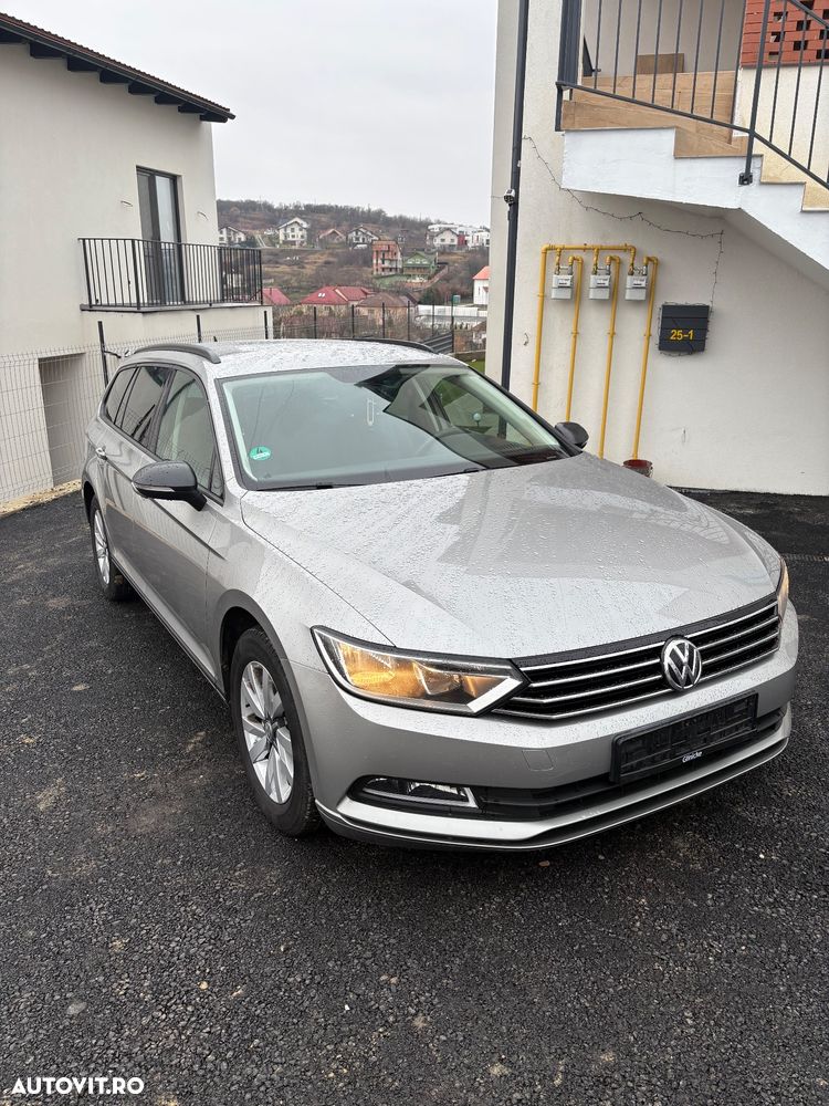 Volkswagen Passat 2.0 TDI DSG (BlueMotion Technology) Comfortline - 2