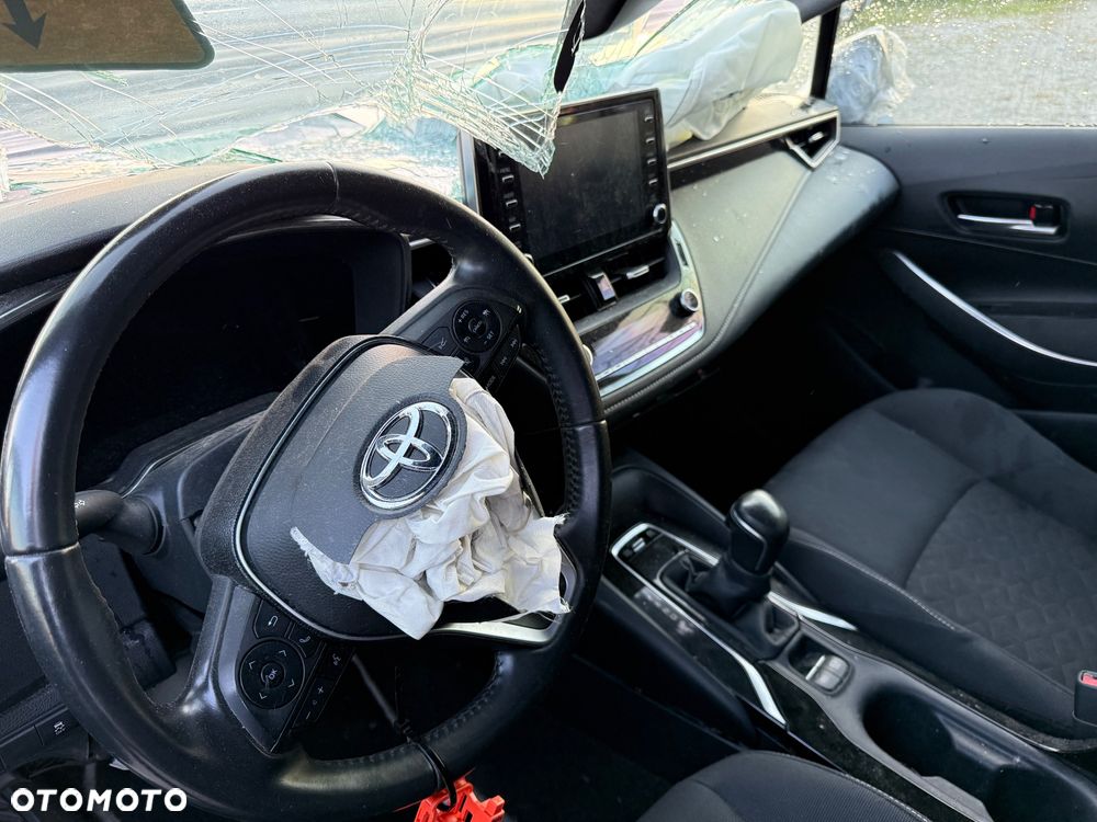 Toyota Corolla 1.8 Hybrid Executive - 5