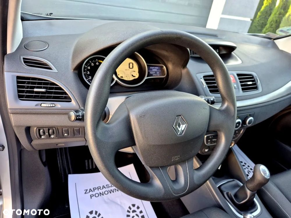 Renault Megane - 24