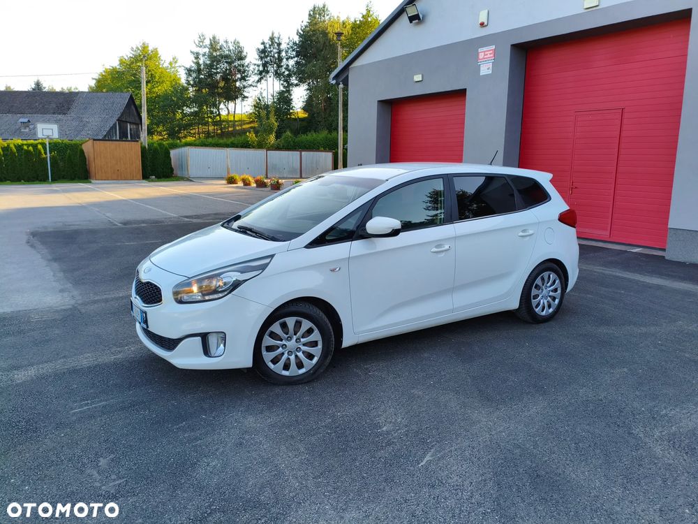 Kia Carens 1.7 CRDi L - 1