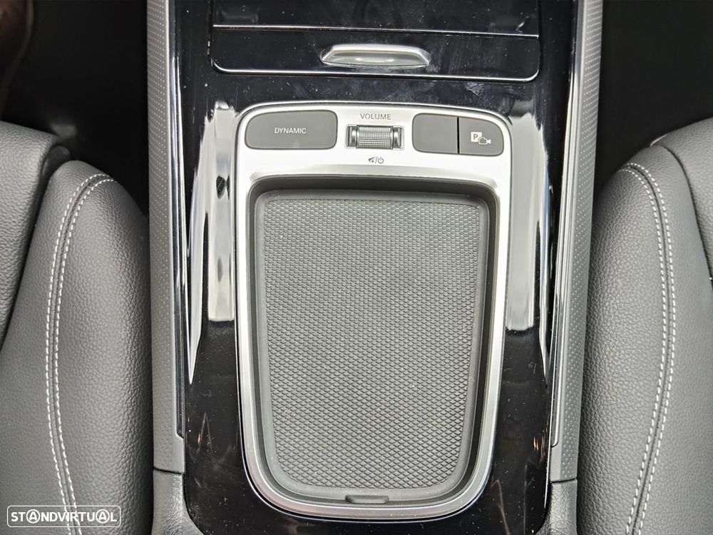 Mercedes-Benz GLB 180 d Style - 25