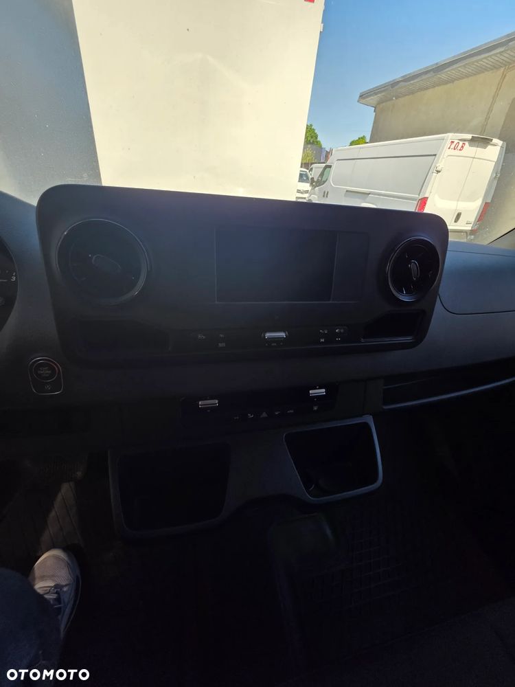 Mercedes-Benz Sprinter 317 cdi - 26