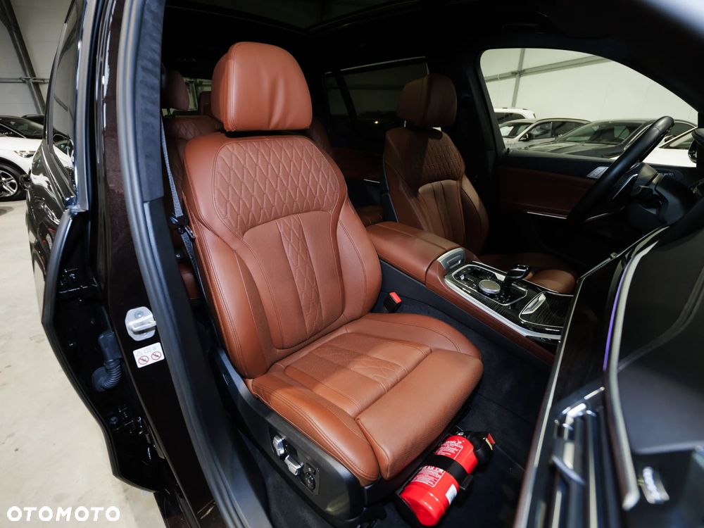 BMW X7 xDrive40d mHEV - 20