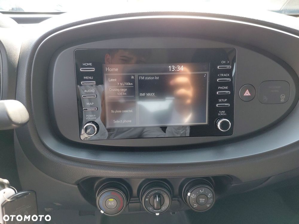 Toyota Aygo X - 18