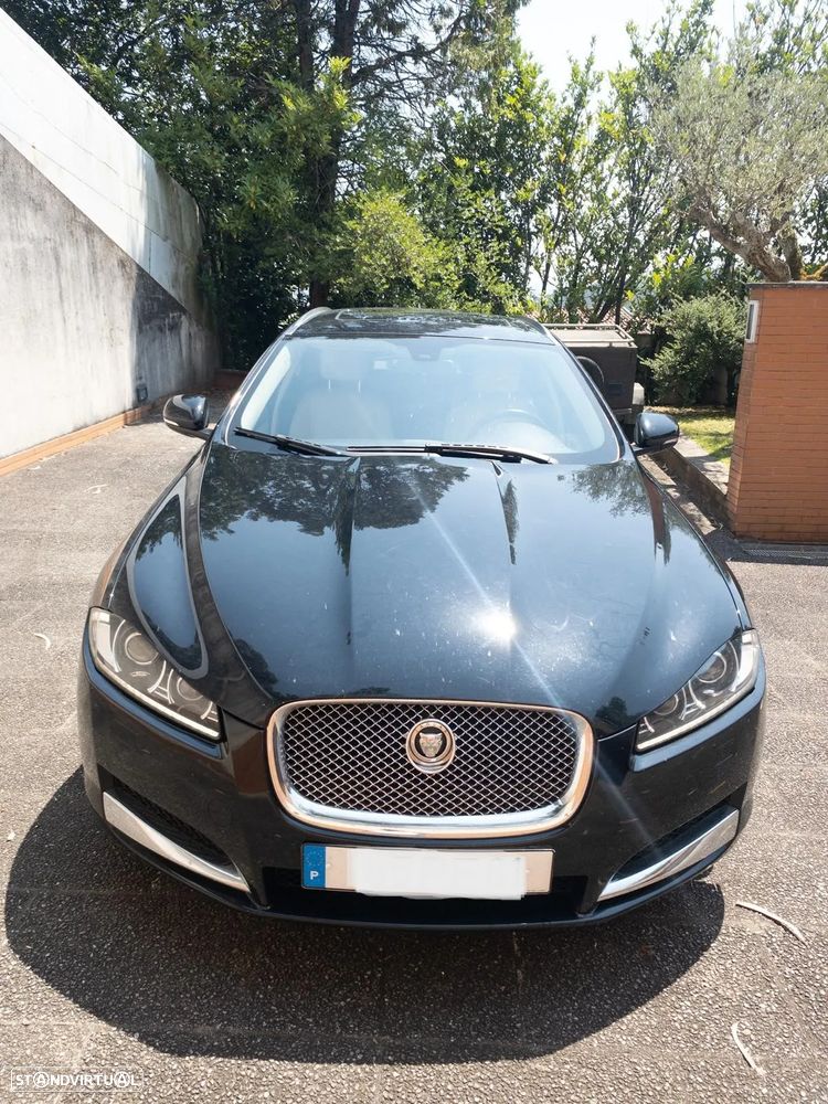 Jaguar XF Sportbrake 2.2 D Premium Luxury - 6