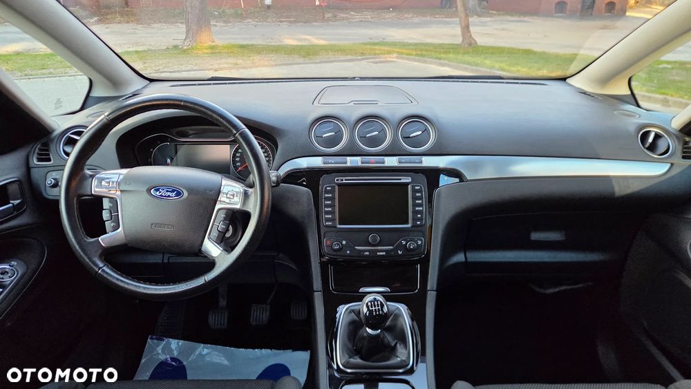 Ford S-Max 2.0 TDCi DPF Titanium X - 23