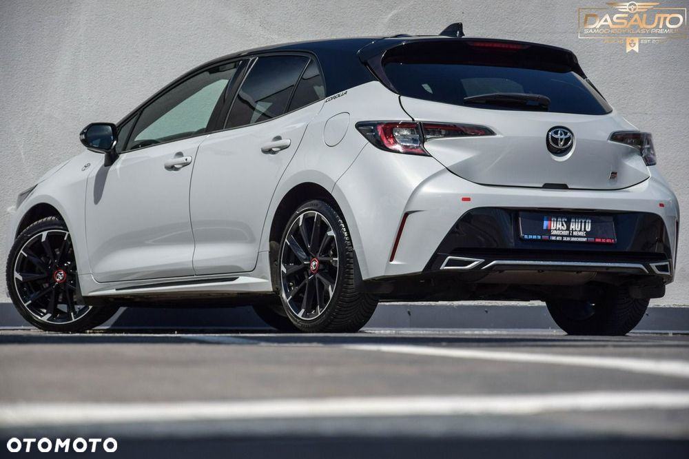 Toyota Corolla - 12