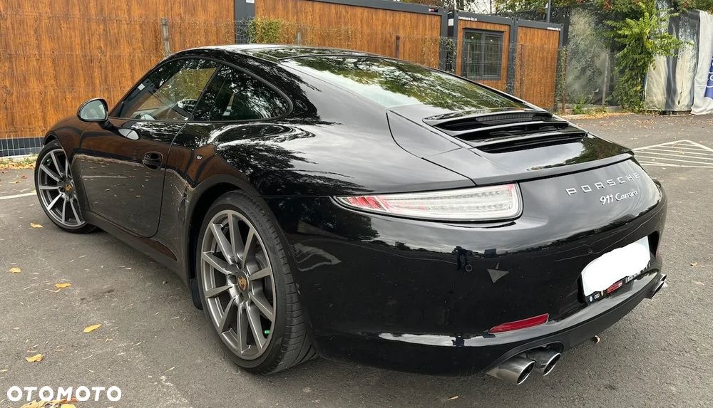 Porsche 911 Carrera PDK - 4