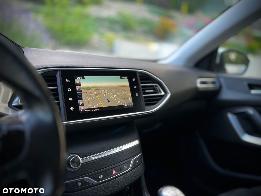 Peugeot 308 PureTech 130 Stop & Start Allure - 8