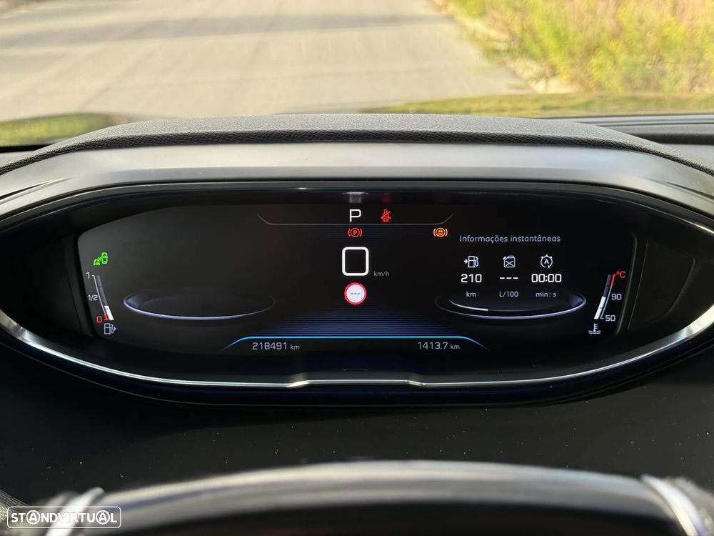 Peugeot 5008 1.5 BlueHDi GT Line EAT8 - 18