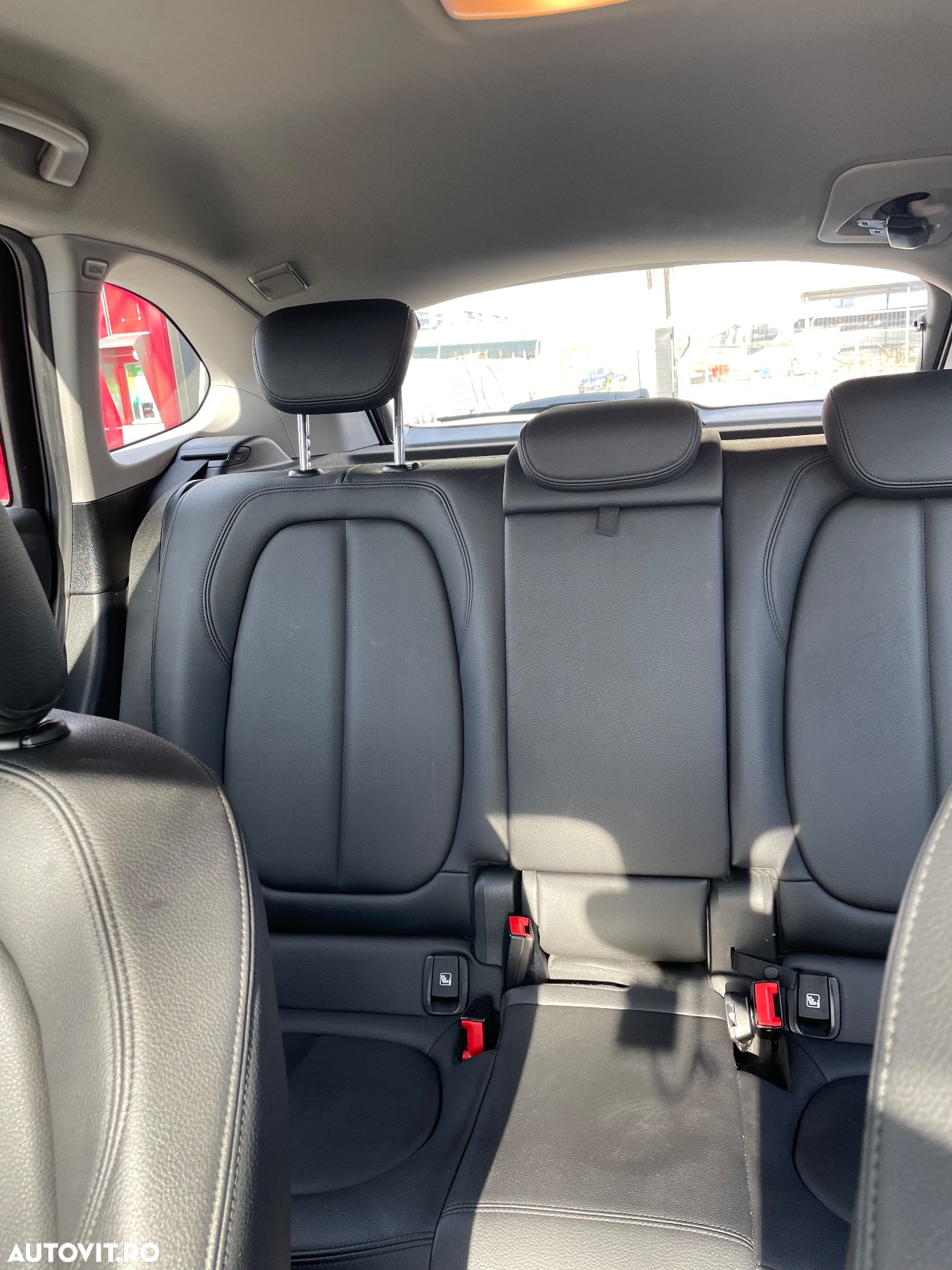 BMW X1 sDrive16d - 9